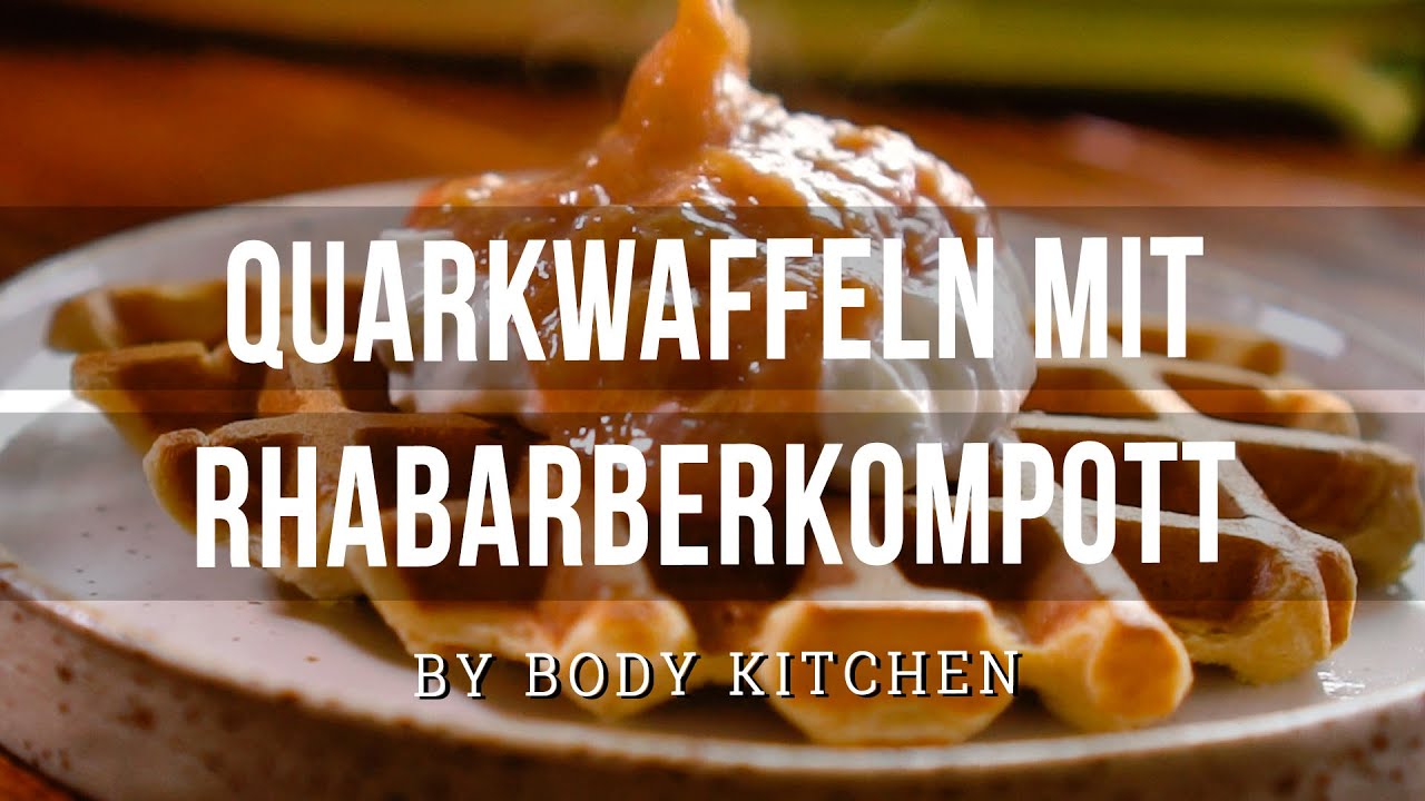 Saftige Quarkwaffeln mit Rhabarberkompott – ein Body Kitchen® Rezept